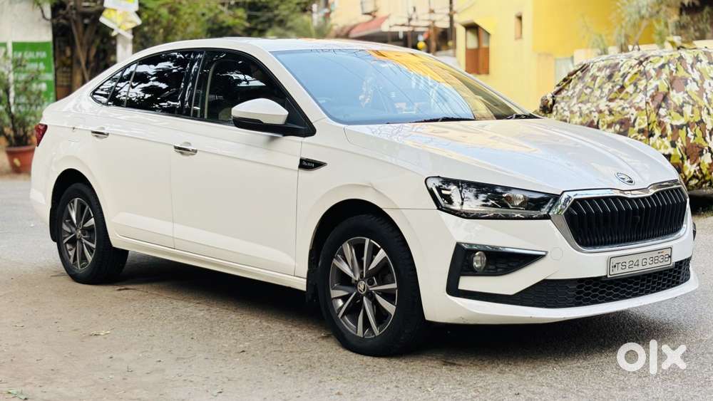 Skoda Slavia Style 1.0l Tsi Mt, 2022, Petrol