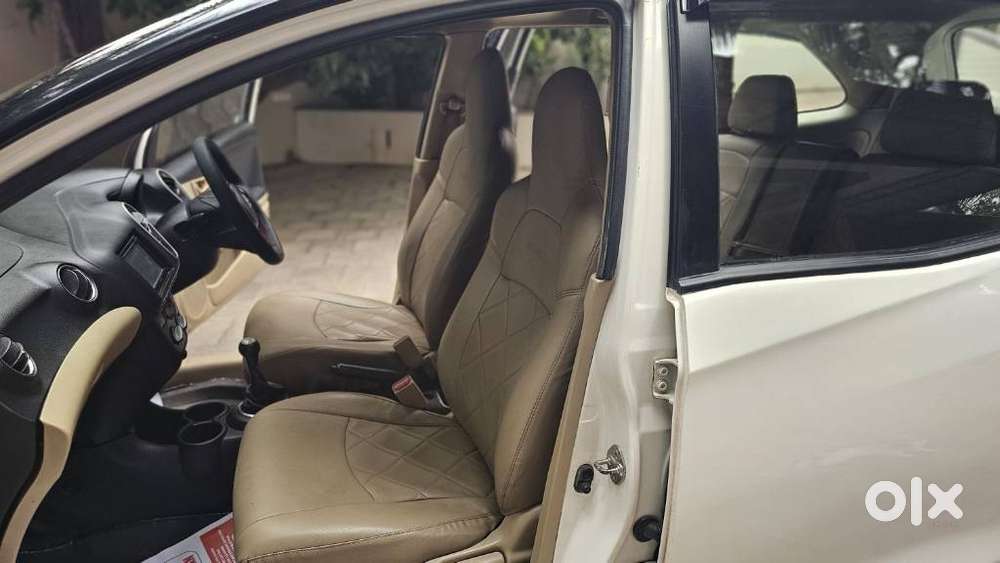 Honda Mobilio V I-vtec, 2014, Petrol