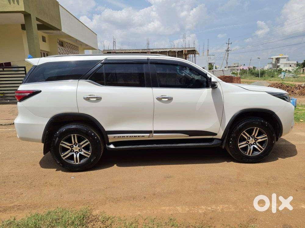 Toyota Fortuner 4x2 Mt 2.8 Diesel, 2021, Diesel