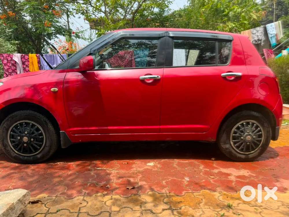 Maruti Suzuki Swift 2008 Petrol 130000 Km Driven