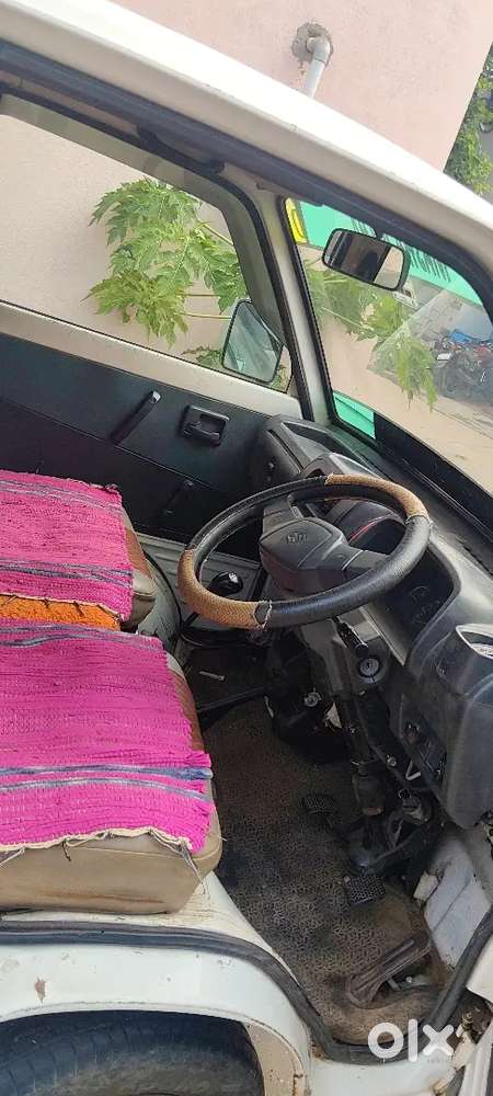 Maruti Suzuki Omni 2016