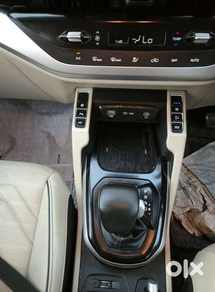 Kia Carens 1.5 Luxury Plus Diesel At 7 Str, 2023, Diesel