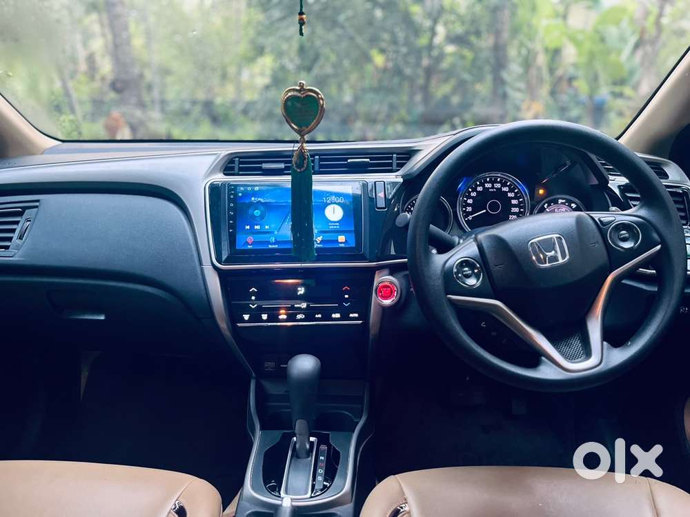 Honda City V Petrol Automatic (2018 Reg) - Low Km