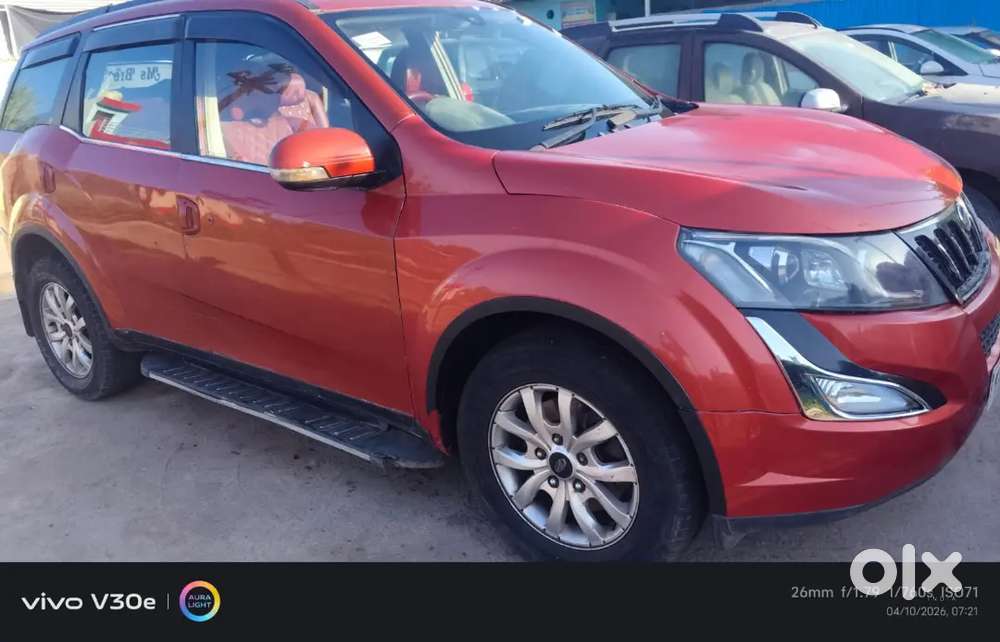 Mahindra Xuv500 2015 Diesel 130000 Km Driven