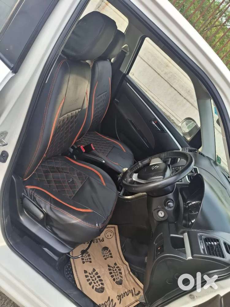 Maruti Suzuki Swift Vxi, 2016, Petrol