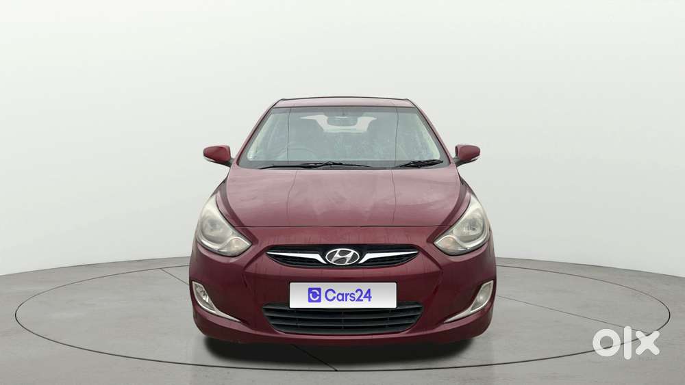 Hyundai Verna Fluidic 1.6 Vtvt Sx, 2014, Petrol