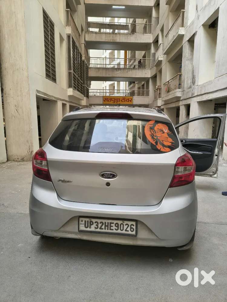 Ford Figo Titanium 2016 Model