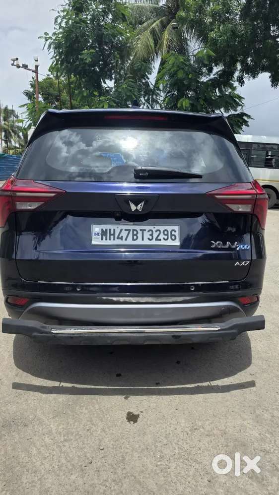 Mahindra Xuv700 Ax7 Petrol | Midnight Black | Excellent Condition