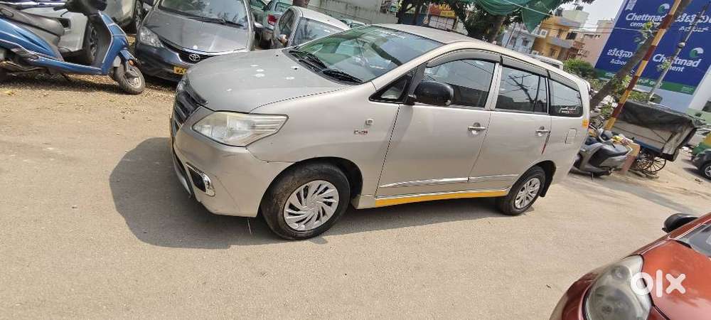 Toyota Innova 2.5 G (diesel) 8 Seater Bs Iv, 2008, Diesel