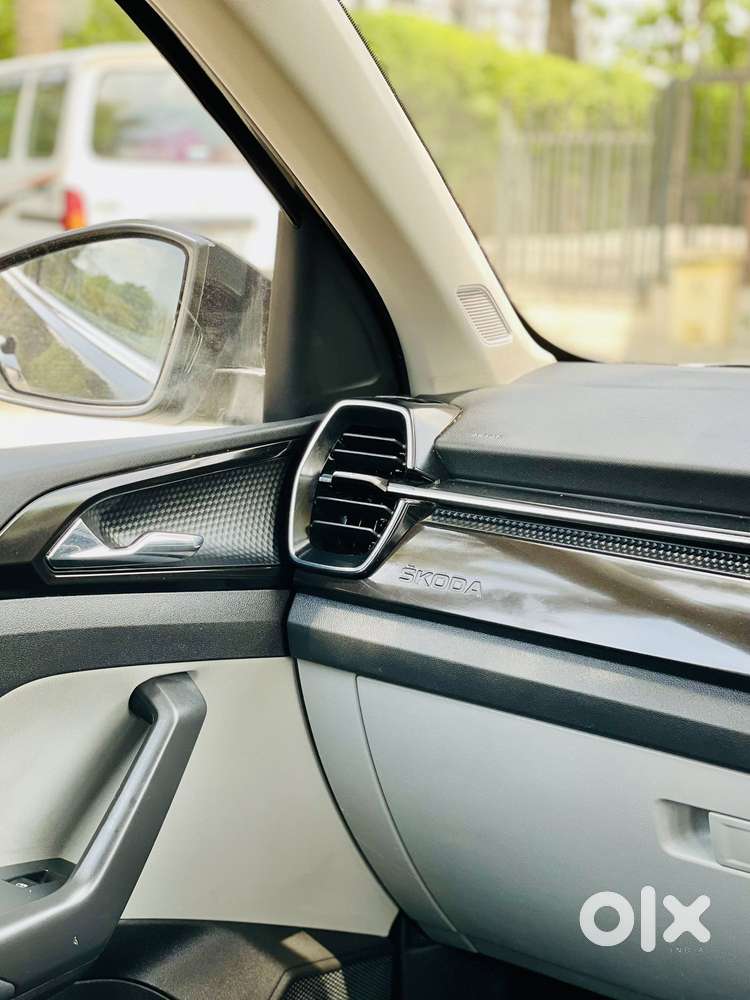 Skoda Kushaq 1.5 Tsi Style (6 Airbags) Dsg, 2022, Petrol