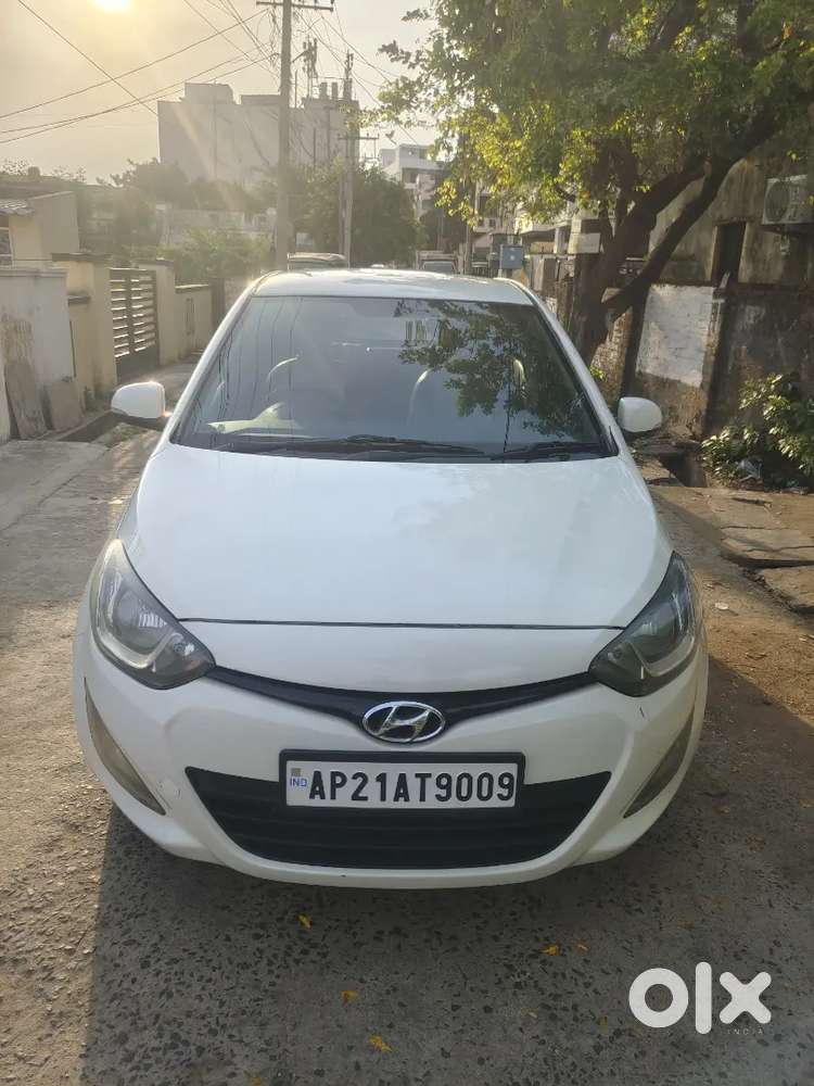 Hyundai I20 Active 2013 Diesel 154000 Km Driven