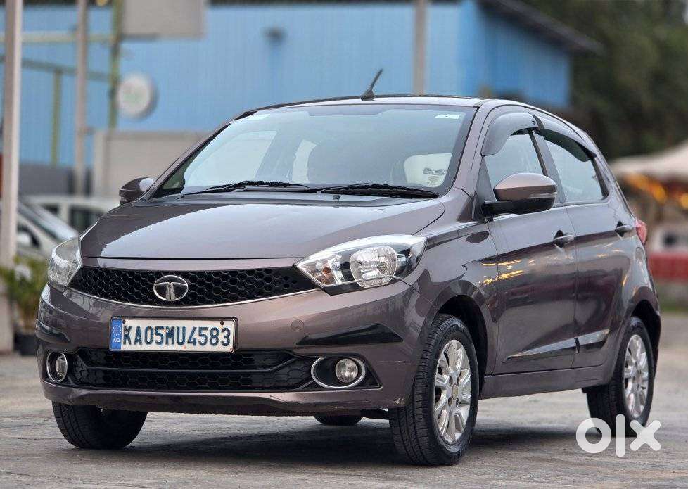 Tata Tiago, 2016, Petrol