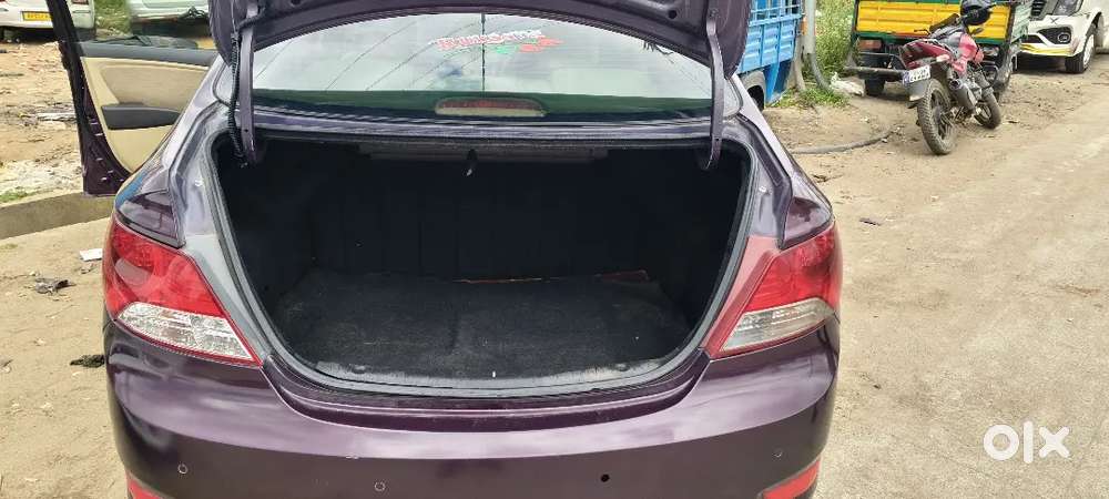 Hyundai New Verna 2012