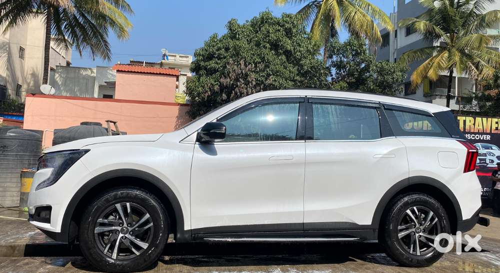 Mahindra Xuv700 2023 Suv