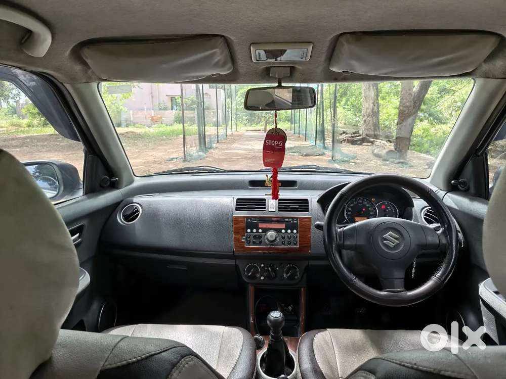 Maruti Suzuki Dzire 2011