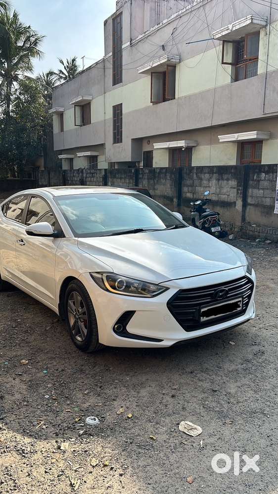 Hyundai Elantra 2019 Petrol Well Maintained