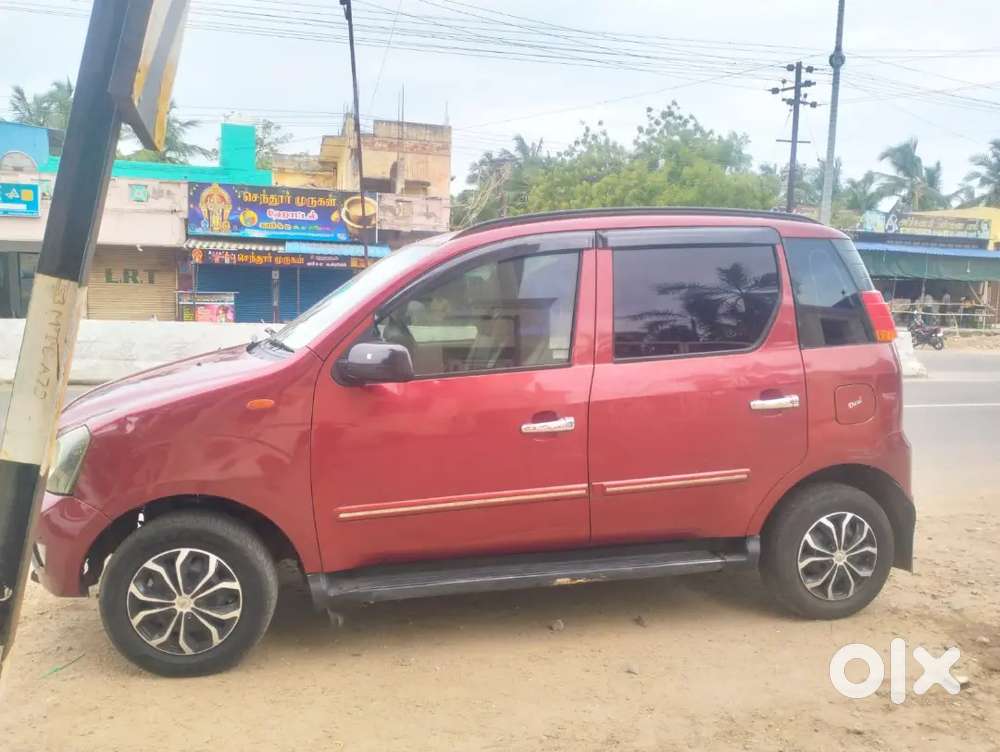 Mahindra Quanto 1.5 C6 2013