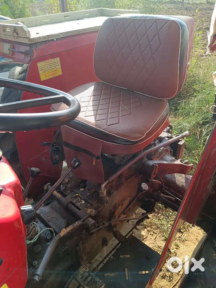 Messy Tractor Rj 37