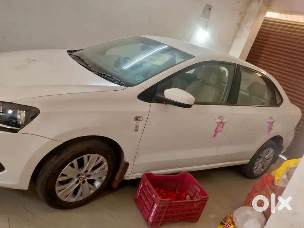 Car Achhi Candition Me Hai