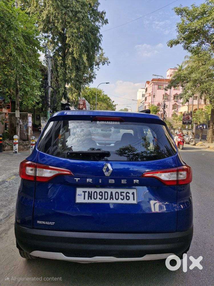 Renault Triber Rxz, 2022, Petrol