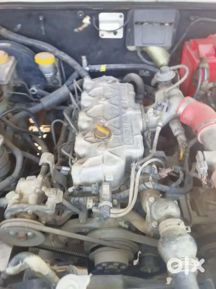 Tata Sumo Top Model Gold Petrol 140000 Km Driven