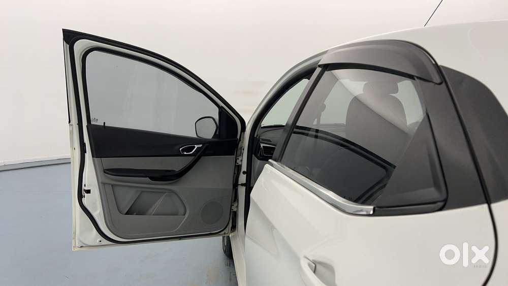 Tata Tiago 1.2 Revotron Xz Plus, 2020, Petrol