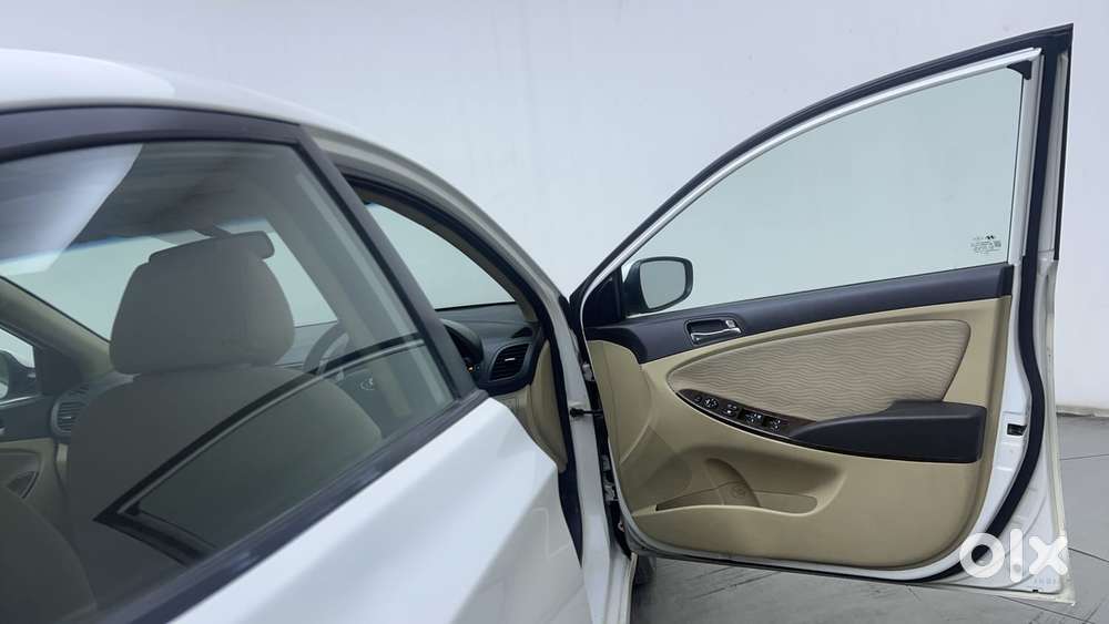 Hyundai Verna Fluidic 1.6 Crdi Sx, 2013, Diesel