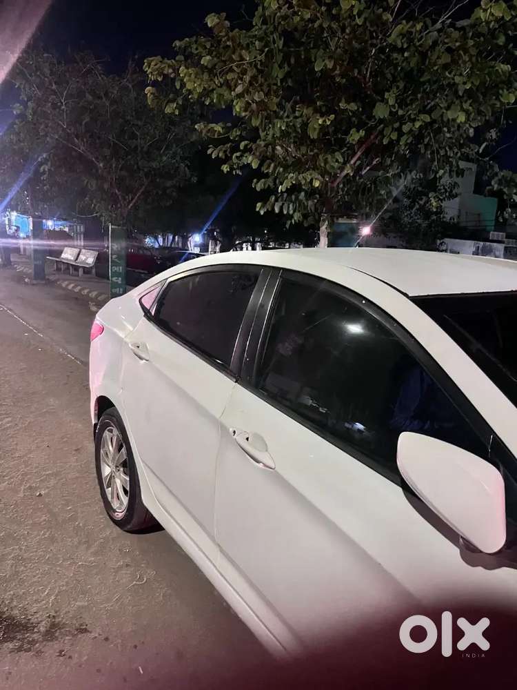 Hyundai Verna 2011 Suv