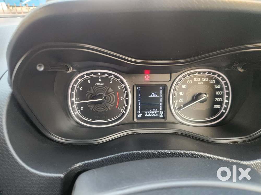 Maruti Suzuki Brezza 1.5 Zxi Plus At Smart Hybrid Dual Tone, 2022, P..
