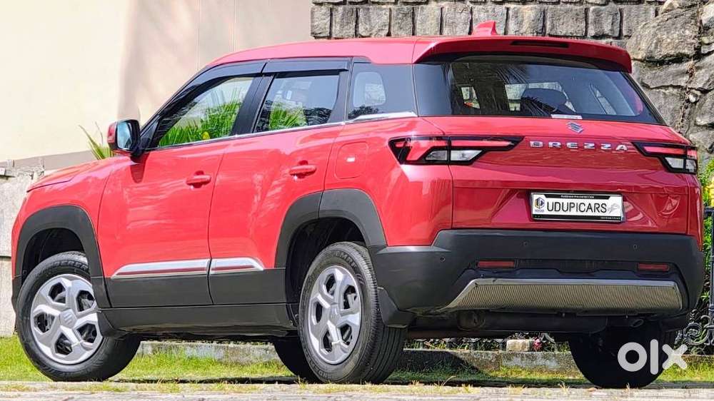 Maruti Suzuki Brezza 1.5 Vxi Smart Hybrid, 2023, Petrol