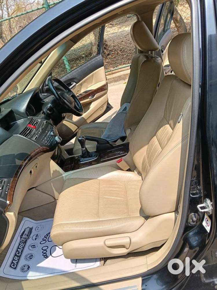 Honda Accord 2.4 Manual, 2010, Petrol