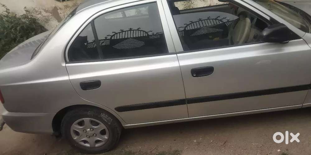 Power Window 
Ac +heater 
Company Fitted Accessories