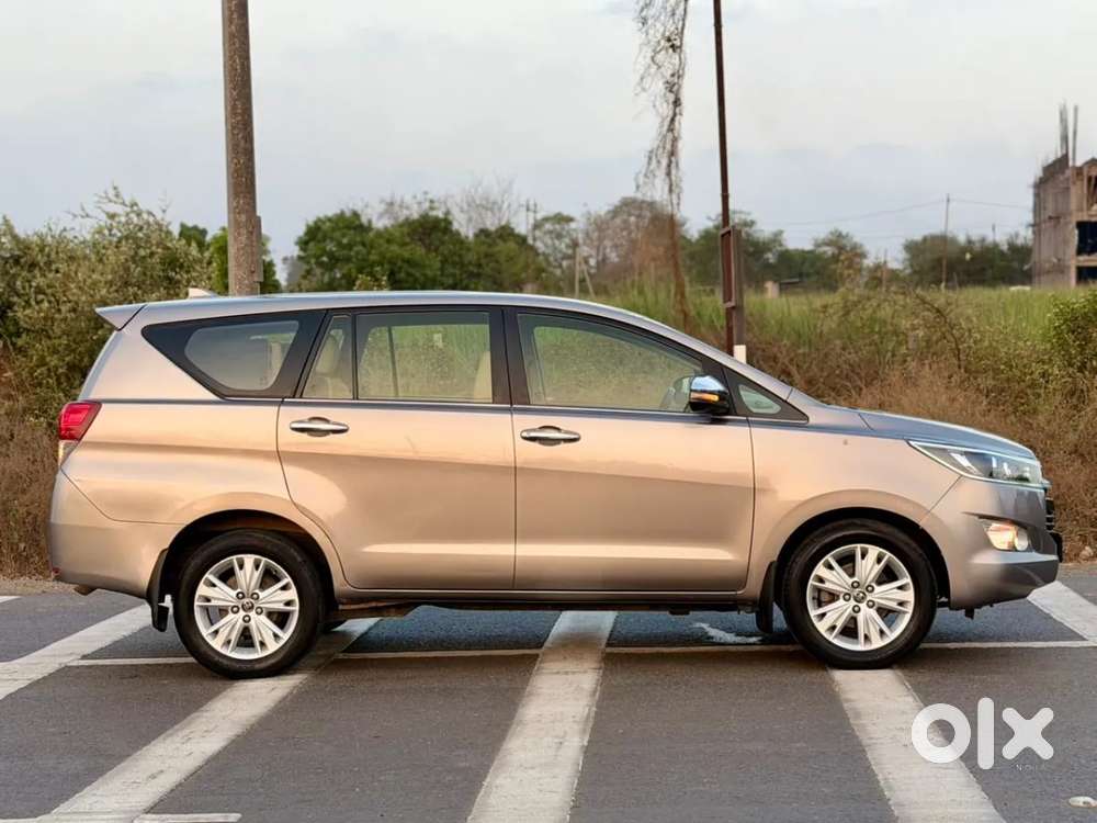 Toyota Innova Crysta 2.8 Zx At 7 Seater, 2019, Diesel