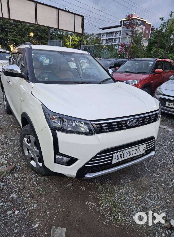 Mahindra Xuv300 W6, 2020, Petrol