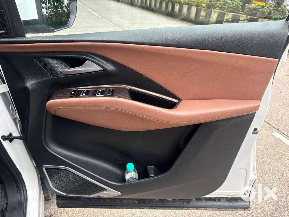 Mg Hector Plus Savvy Pro 1.5 Turbo Petrol Cvt 7 Str, 2023, Petrol