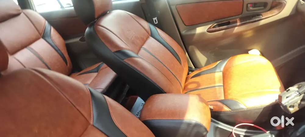 Toyota Innova 2015 Diesel 156000 Km Driven