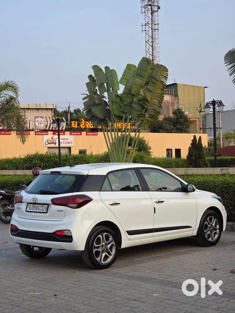 Hyundai I20 Asta (o) 1.2 Mt, 2019, Petrol