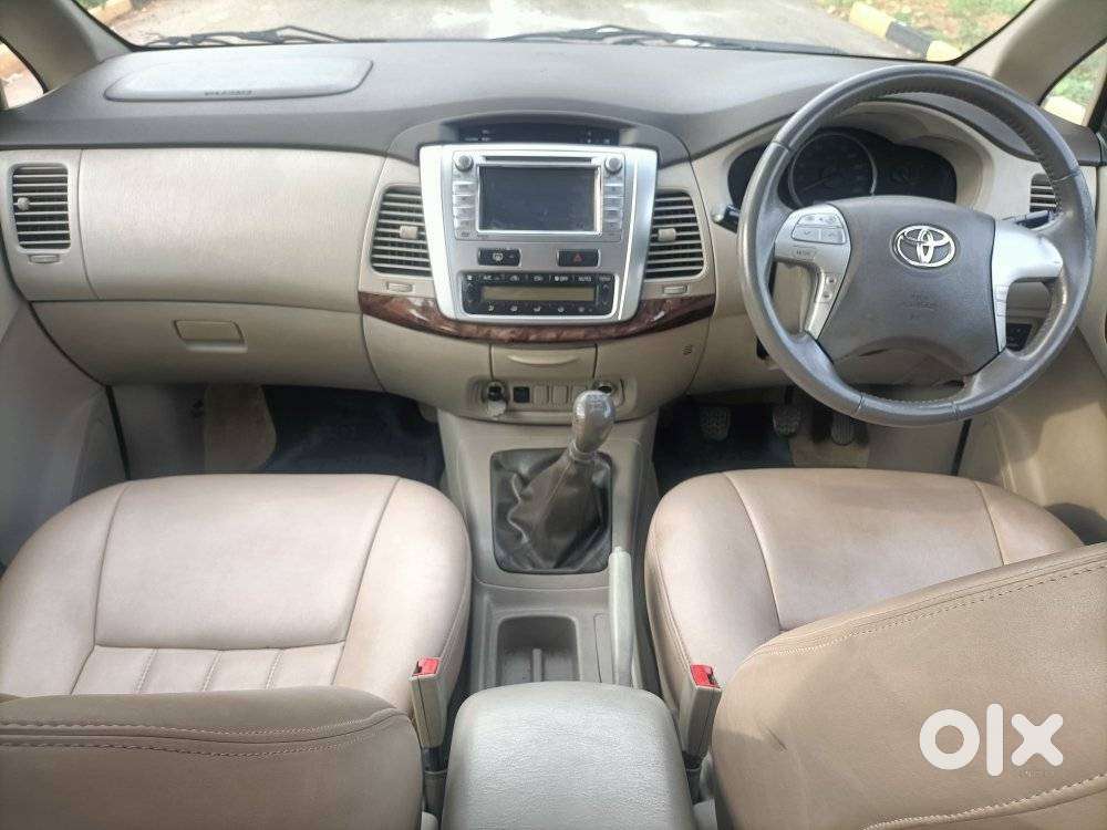 Toyota Innova 2.5 V 7 Str, 2013, Diesel