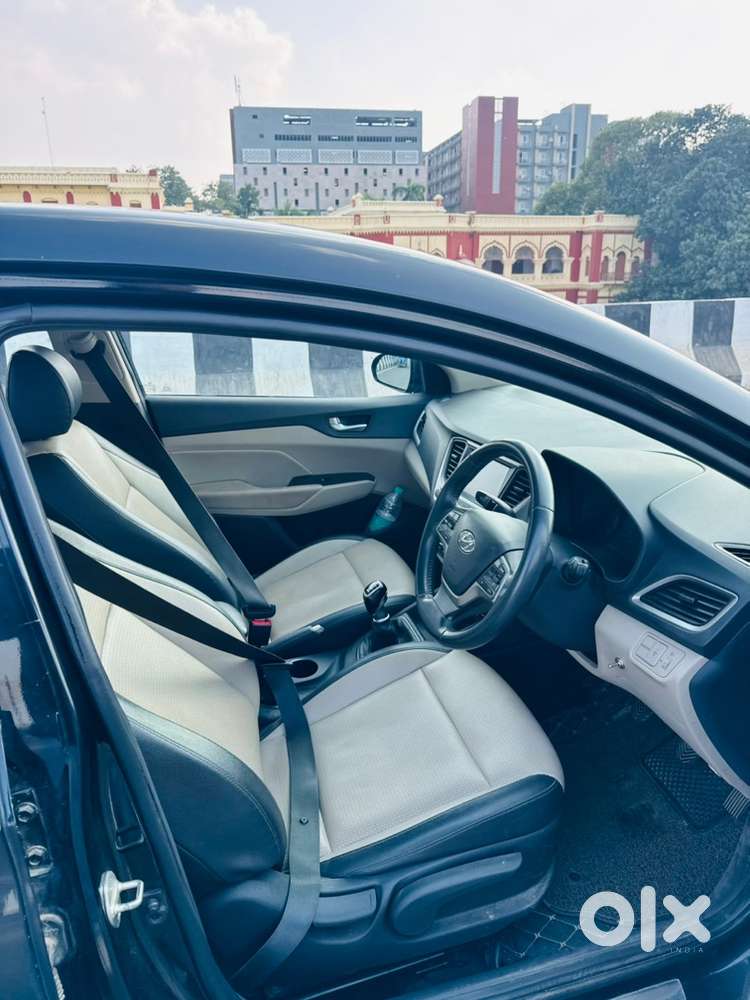 Hyundai Verna 1.6 Petrol 2019 Dec Model Showroom Condition
