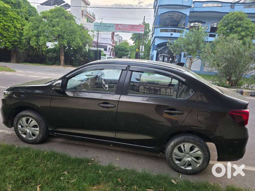 Honda Amaze 2024 Petrol Model
