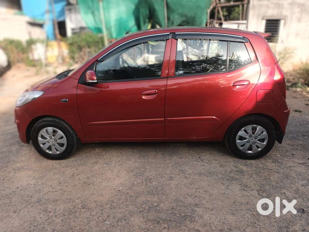 Hyundai I10 Sportz At, 2012, Petrol