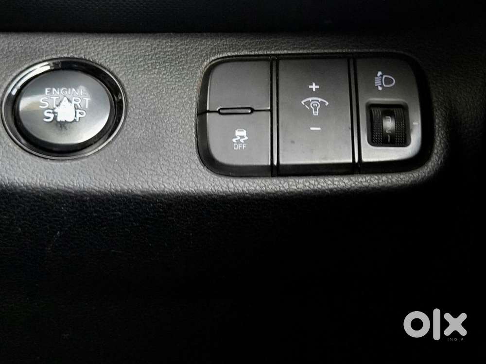 Hyundai Venue 1.0 Sx Plus Turbo Dct Dual Tone, 2020, Petrol