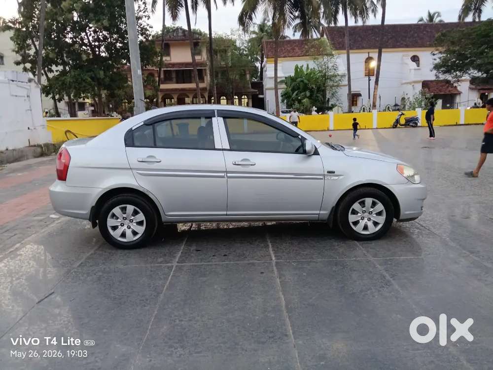 Hyundai Verna 2010 Petrol Well Maintained