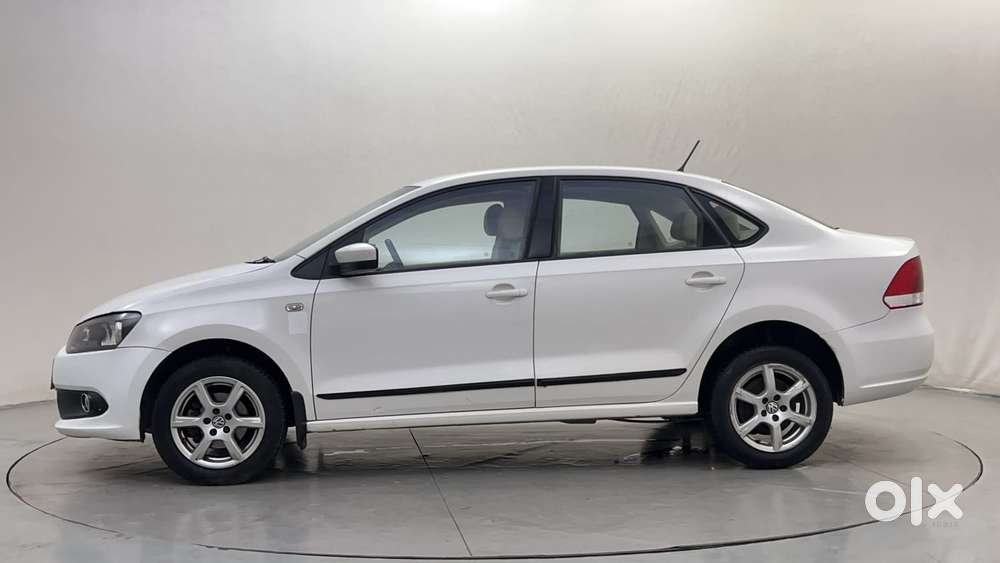 Volkswagen Vento Petrol Highline, 2014, Petrol
