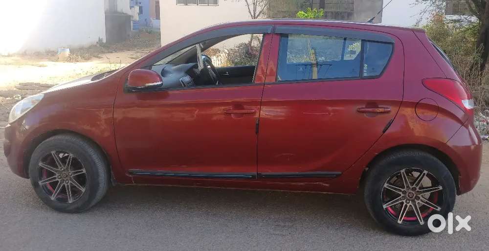 Well Maintained I20