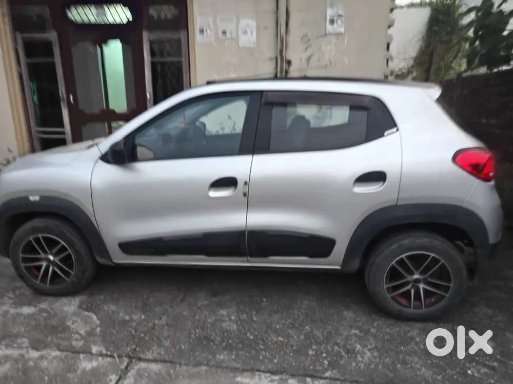 Kwid 800 With Plati Alow And Bridgestone Tyres.unused Stepney.