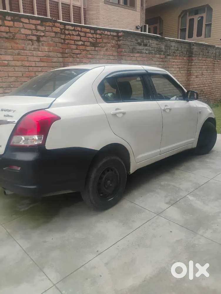 Maruti Suzuki Swift Dzire 2010 Diesel Well Maintained ..age 2029