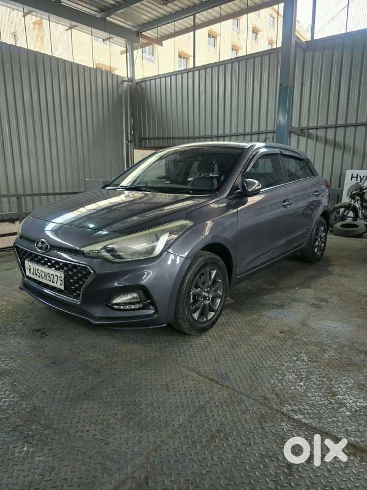 Hyundai Elite I20 Sportz (o) 1.2, 2019, Petrol