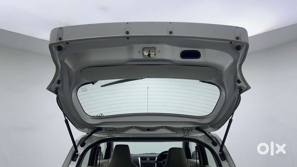 Maruti Suzuki Celerio Zxi Optional Amt, 2017, Petrol