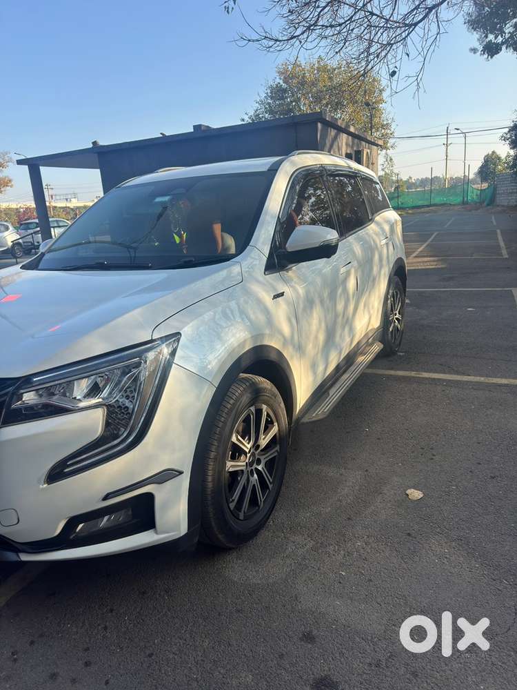 Mahindra Xuv700 2022 Full Top End  Well Maintained Good Condition